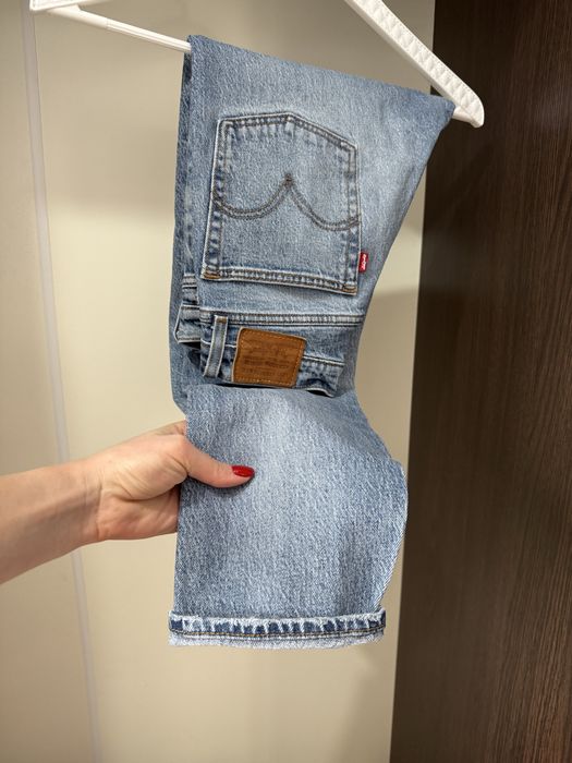 Оригінальні джинси Levi's