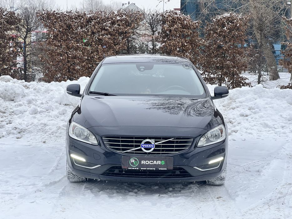 Volvo v60 2.0 4D Автомат Не фарбована