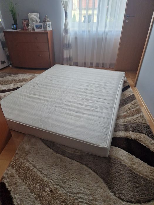 Używany Materac 160x200