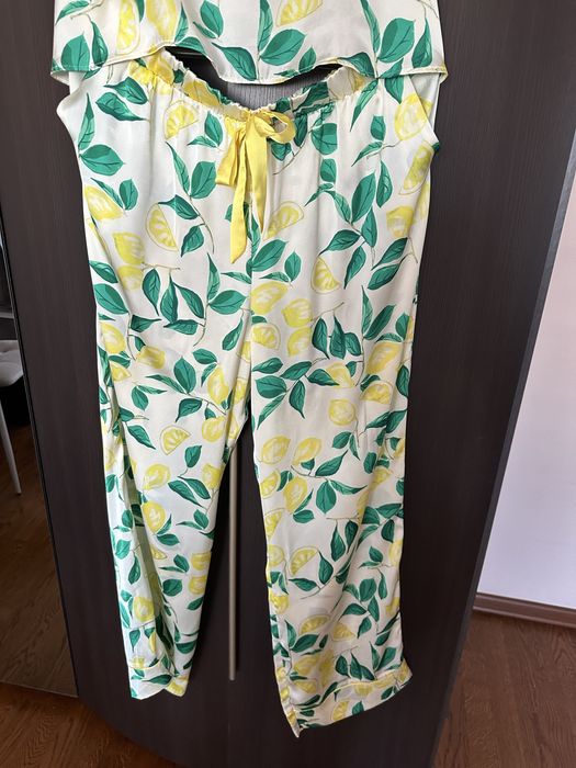 Піжама в лимони М Primark