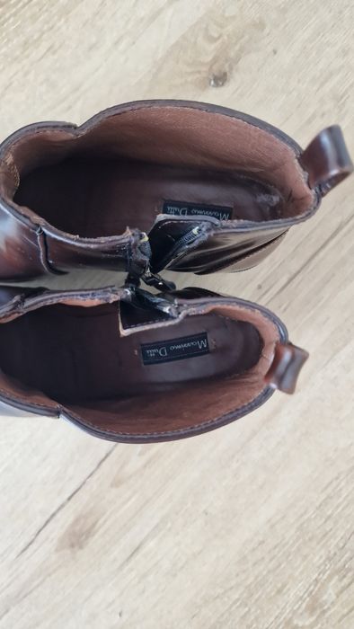 Botim bota salto antik perfurado Massimo Dutti