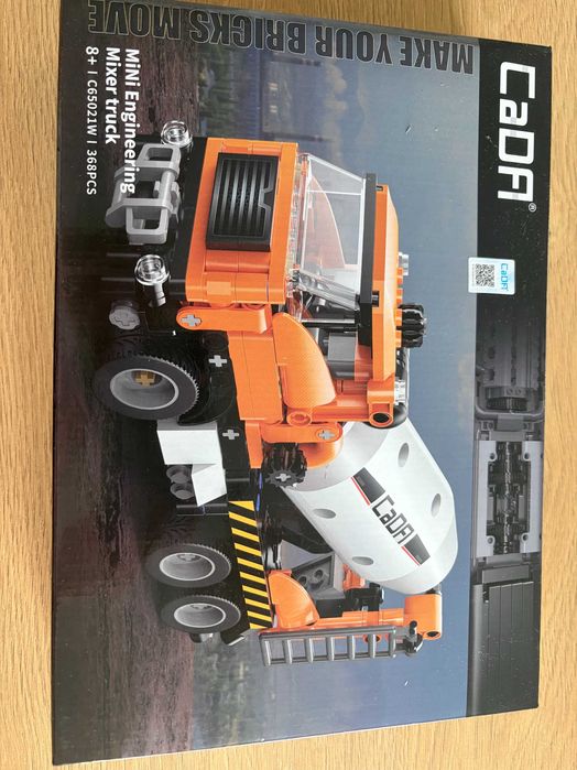 Klocki CADA - Mixer Truck /betoniarka/