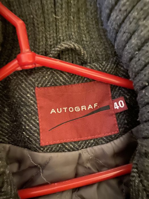 Kurtka szara autograf