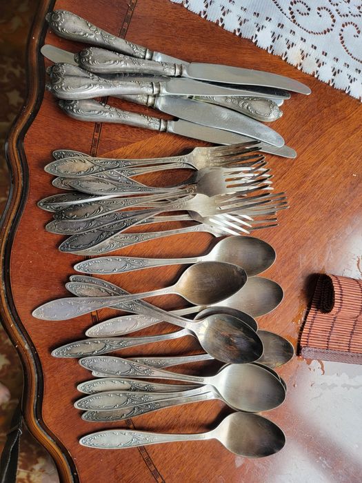 столовый набор большой, материалы: нержавейка, серебро, мельхиор