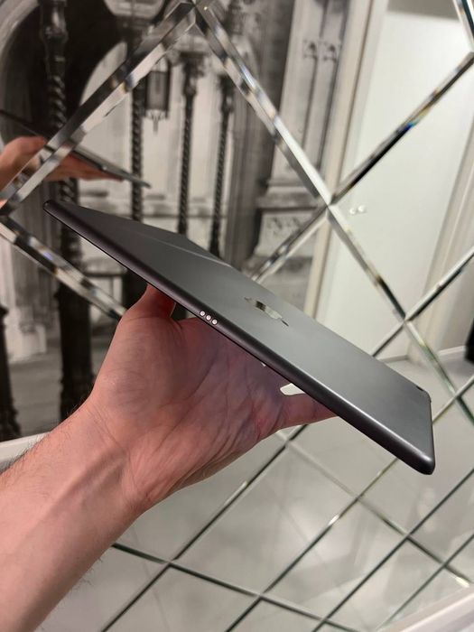 iPad 7 покоління 2019року 128gb 10.2 Wifi в чудовому стані з гарантією