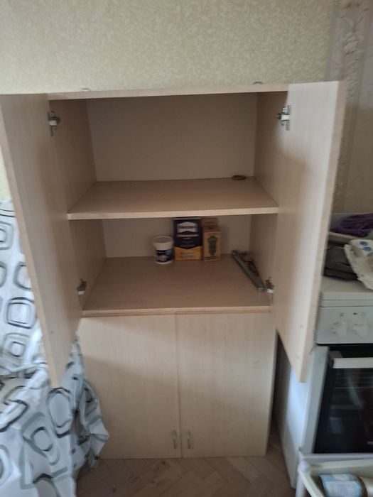 Продам шафку навісну