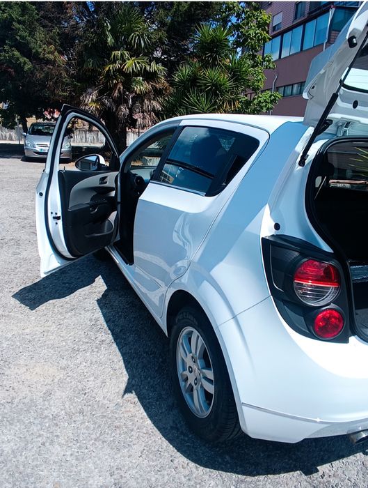 Chevrolet aveo 1.2 GPL gasolina 2013