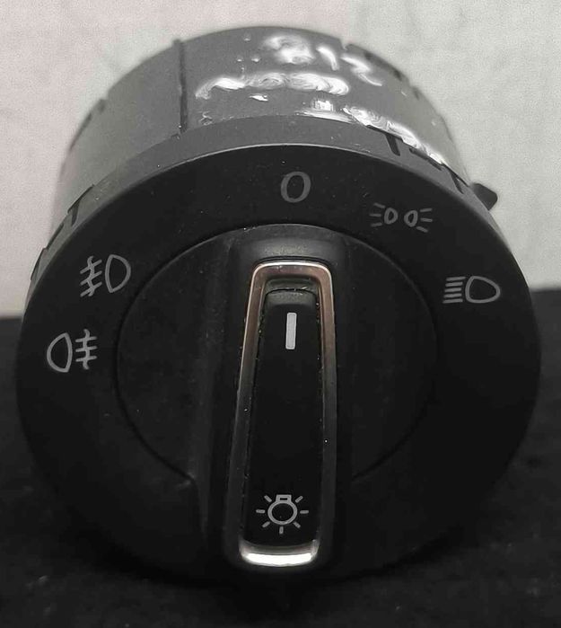 Manípulo de Luzes | SEAT | LEON (5F1) [09.2012 - 05.2021]