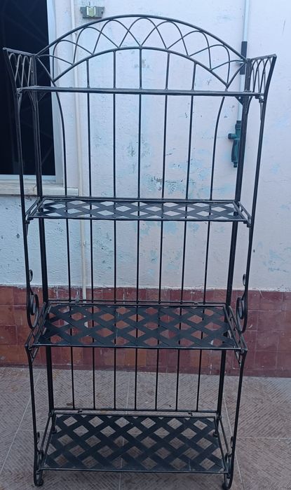 Estandes em Ferro Forjado Preto Dobráveis