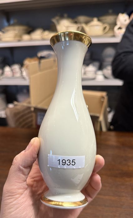 Mały wazon wazonik Bareuther Waldsa ecru złoty dekoracja 1935