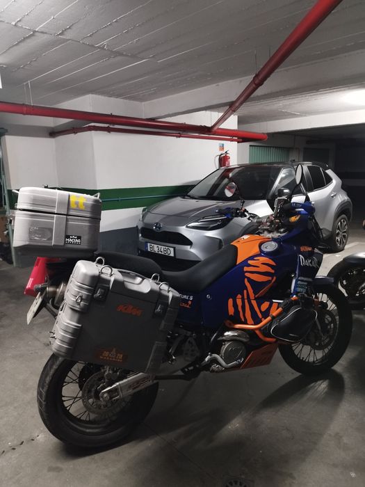 Moto KTM 990 s adventure versão dakar
