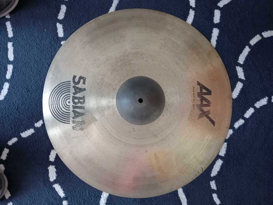 Prato Sabian Raw Bell Dry Ride AAX 21"/53cm