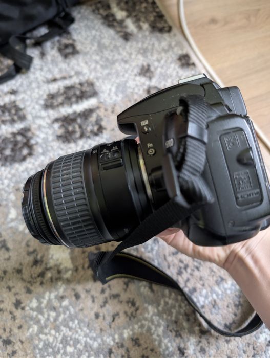 Дзеркальний фотоапарат Nikon D5000 + kit об'єктив 18-55 ми