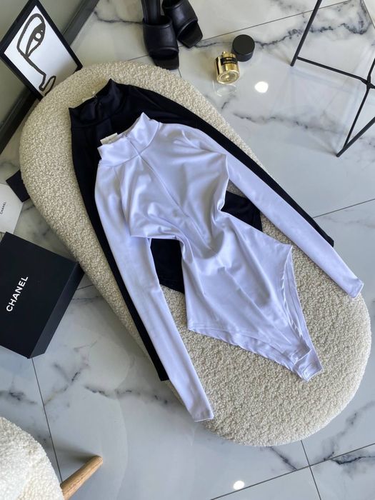 Жіночий боді по акційній ціні