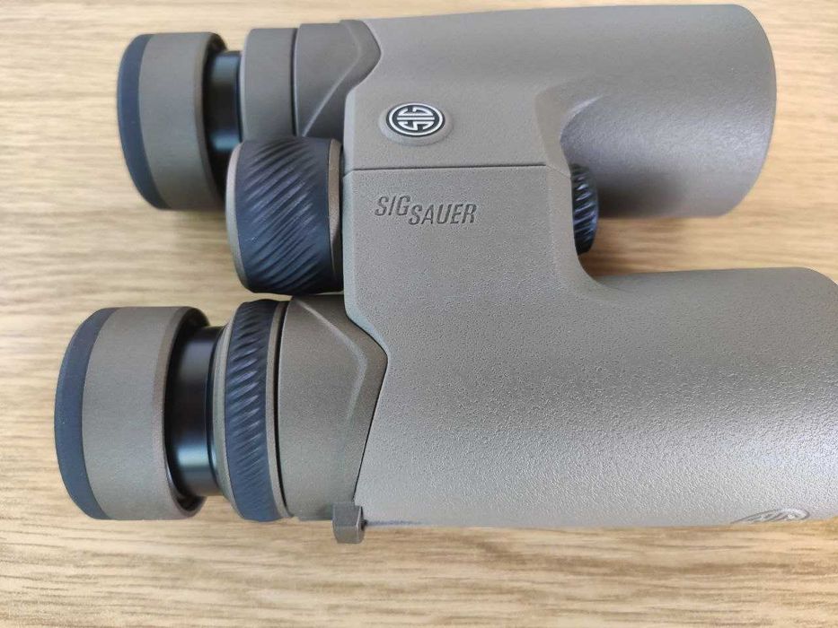 Бінокль Sig Sauer Zulu8 10x42 зроблений в Японії!