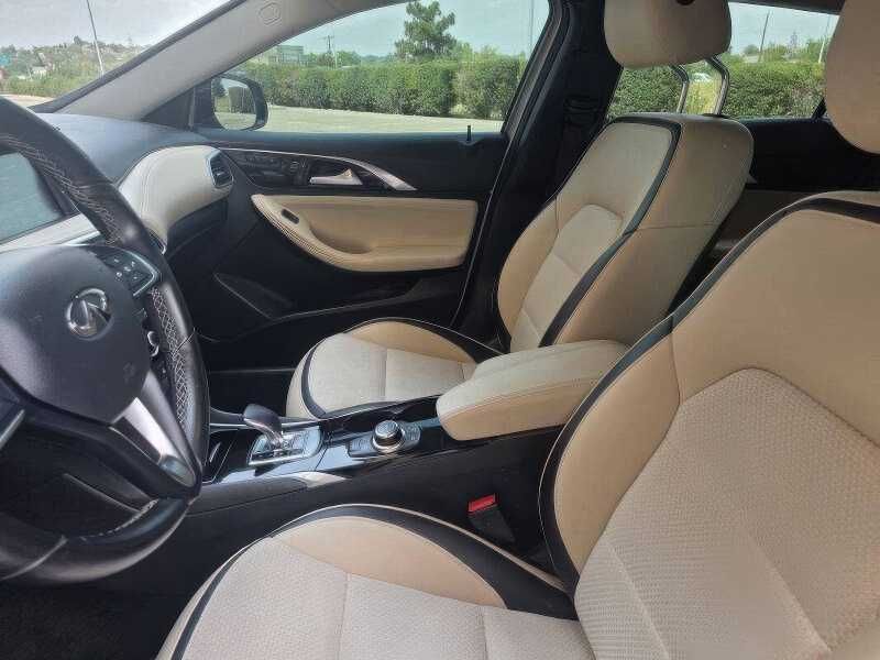 2019 Infiniti QX30