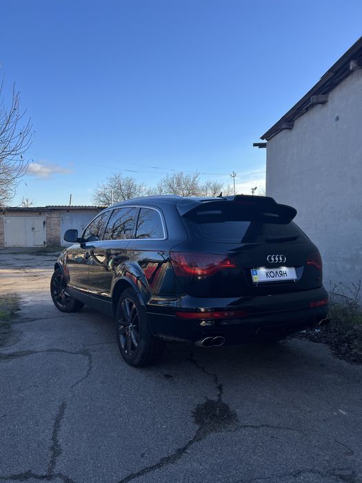Audi Q7 2007 рік