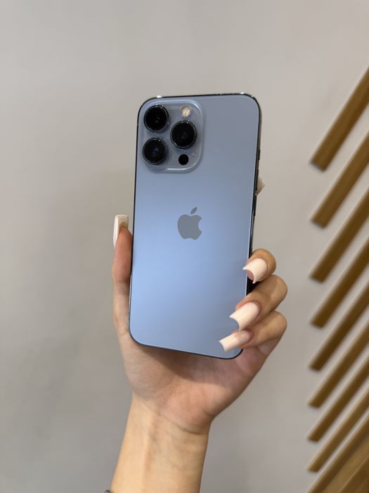 Used iPhone 13 Pro 512gb Sierra Blue