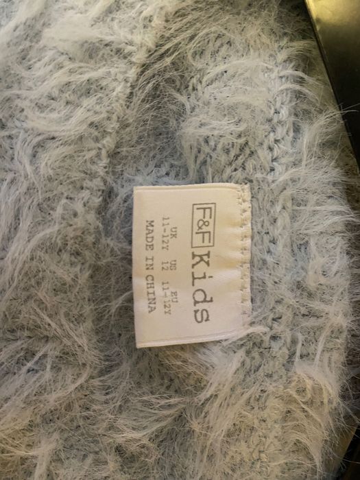 Sweterek z jednorożcem