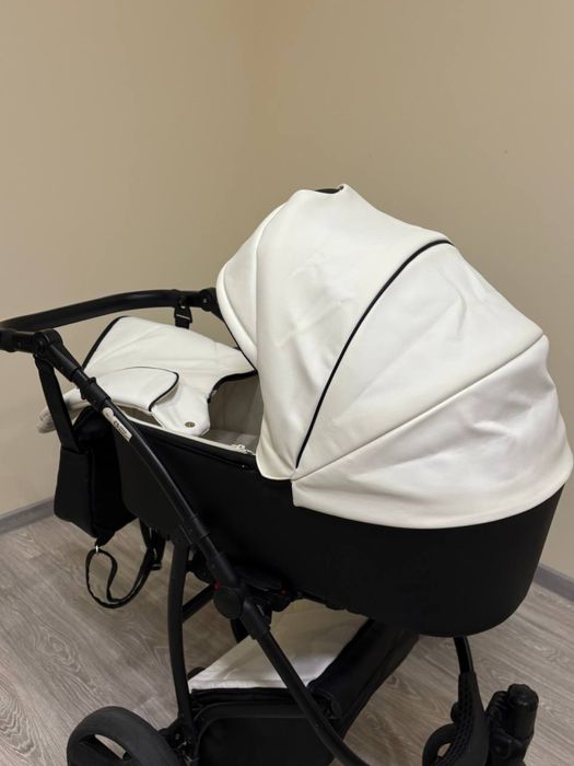 Продається каляска