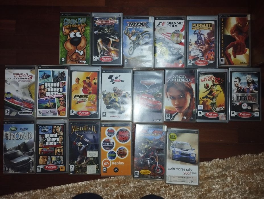 PSP sem carregador + jogos