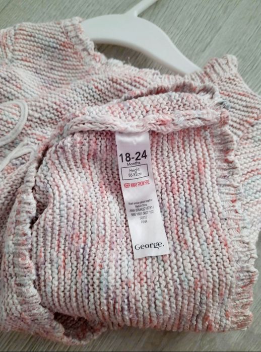 Sweter sweterek pudrowy róż 86/92