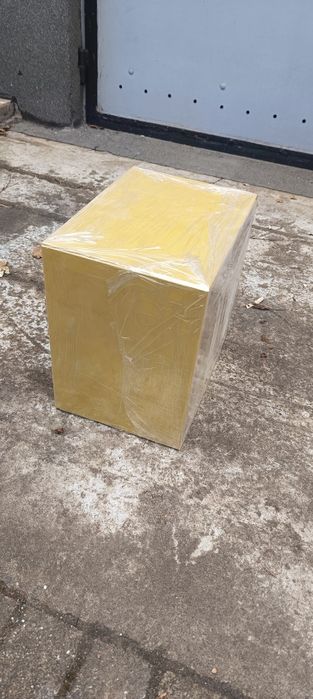 Dwie szafki ścienne EKET Ikea