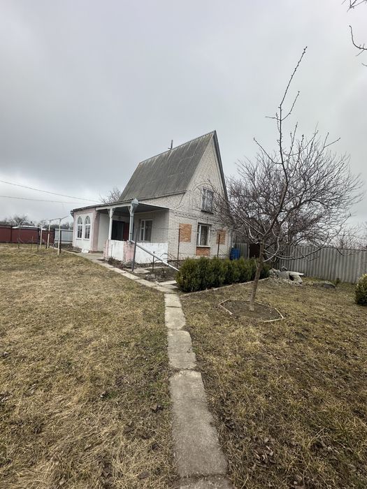 Продаж будинку в мальовничому селі Фастівка