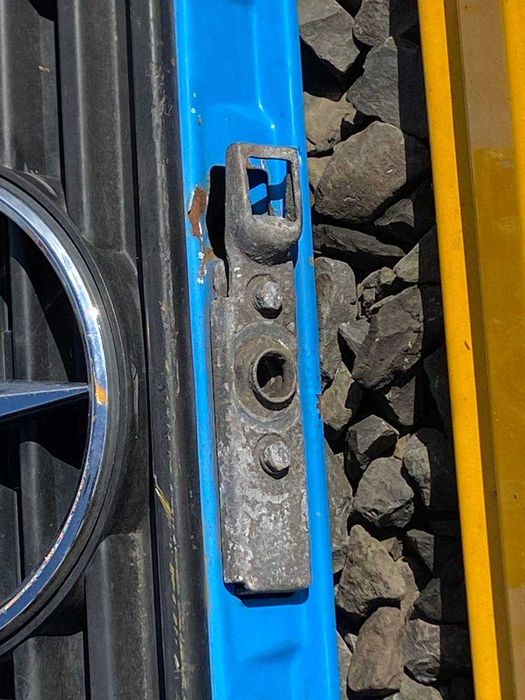 Решітка радіатора Mercedes-Benz REX 609-814