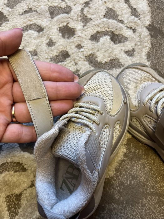 Кросівки універсальні 23 розмір