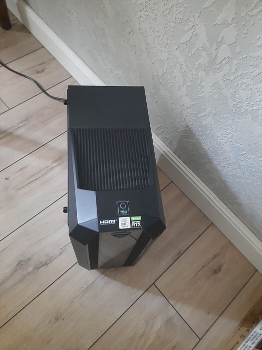 Продам игровой системный блок i5 10400f 6ядерный ram16 rx5600xt 6g