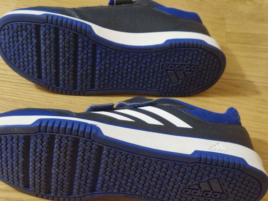 Ténis ADIDAS como novos