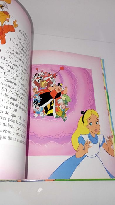 Alice no país das Maravilhas - Nova Antologia Disney