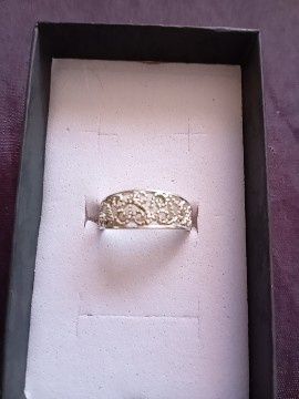 Pierścionek srebrny