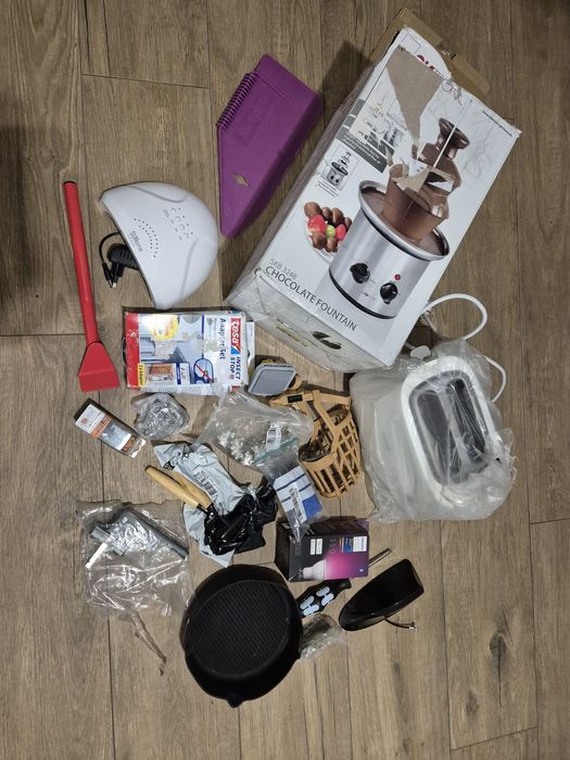 Mix kategoria C fontanna do czekolady, toster, lampa do paznokci