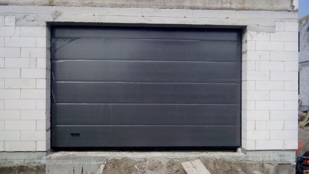 Ремонт воріт та ролет, заміна комплектуючих -  єВідновлення