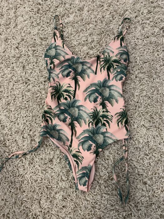 Strój kąpielowy jednoczęściowy różowy w palmy (XS) H&M
