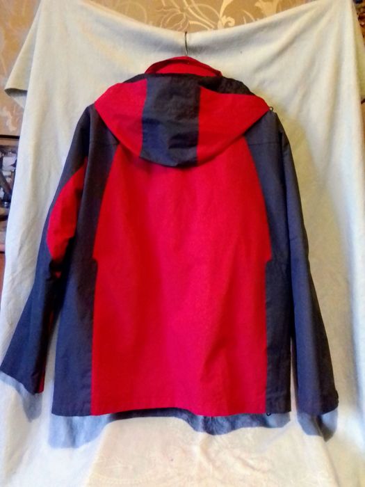 Мужская демисезонная спортивная куртка " Columbia".