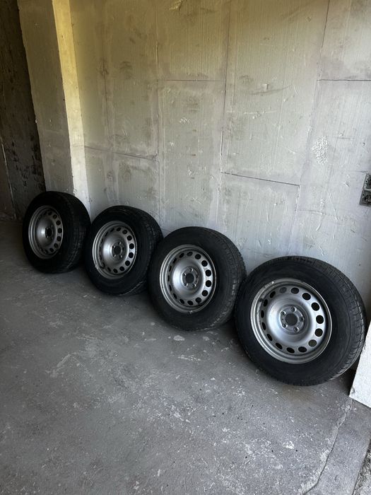Мерседес Віто зимові Hankook Winter 215/65 R16C
