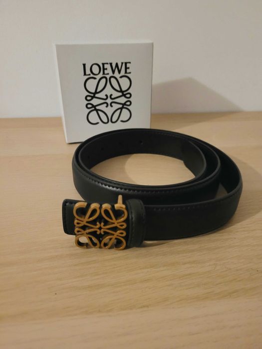 Czarny damski skórzany pasek Loewe 105 cm