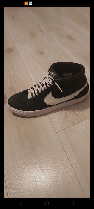 Nike blazer mid 77
