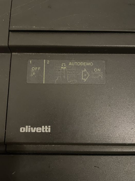 Máquina de Escrever Eléctrica Olivetti ET 510
