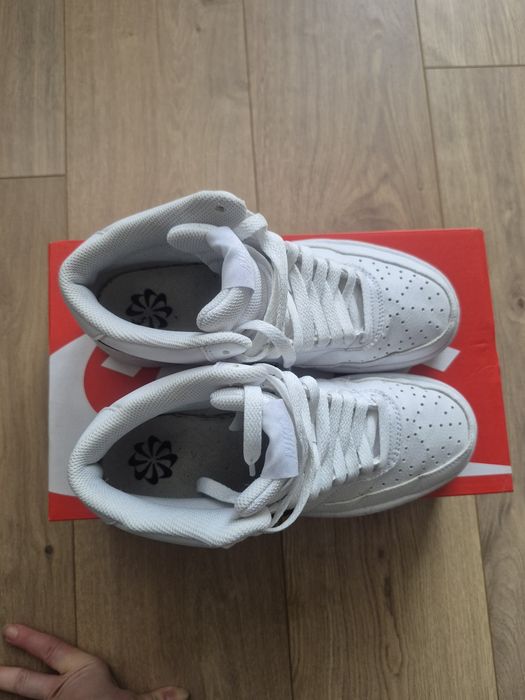 Buty Nike - Court Vision Mid Nn DN3577 rozm. 40