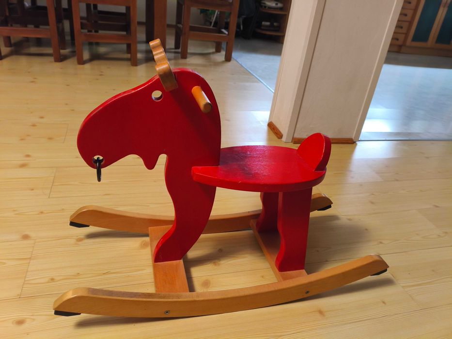 Konik (łoś) na biegunach z Ikei