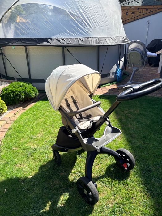 Stokke Xplory 2w1 + parasolka i osłona przeciwsłoneczna