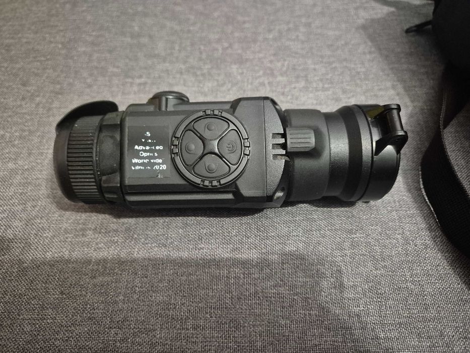 Pulsar Core FXQ50 BW