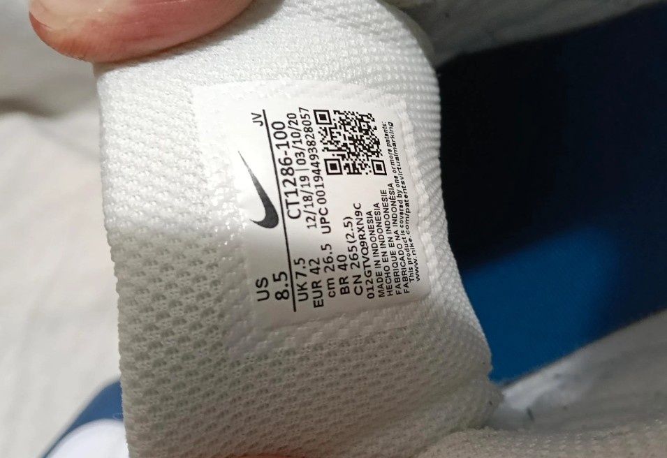 Tenis Nike air max command