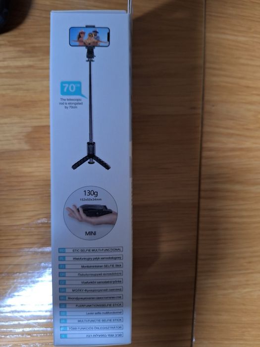 Vendo Vendo Mini Selfie Stick de 70 cmn com Bluetooth - Novo