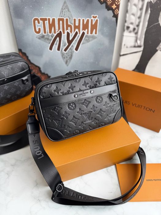 Чоловіча сумка мессенджер Louis Viitton Alpha чорна луі вітон кожа