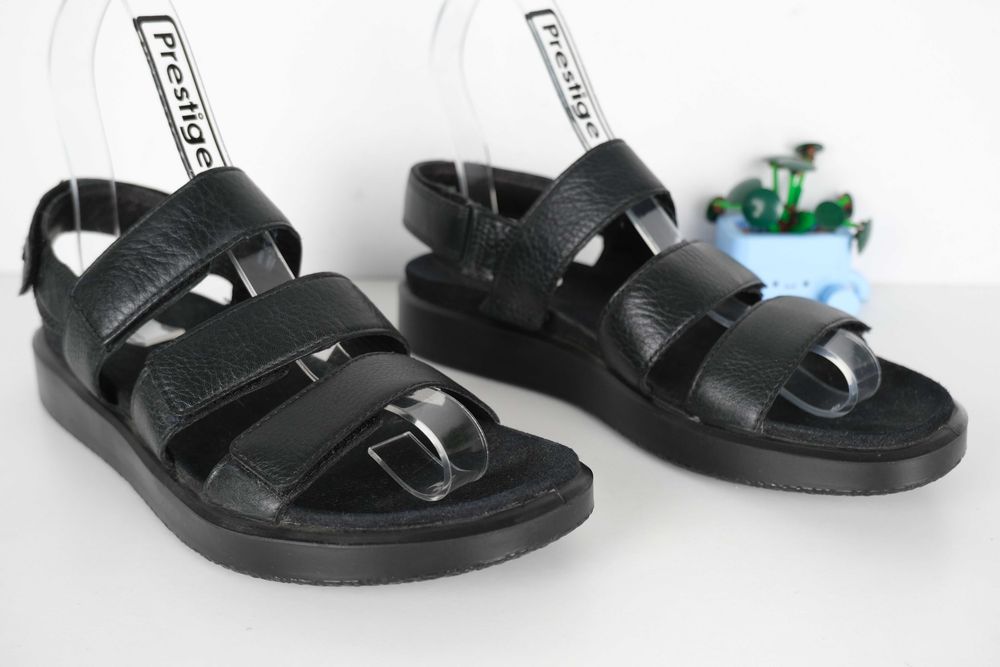 Ecco dansih design skóra r 40